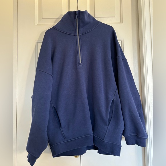 lululemon athletica Tops - Lululemon oversized Sweater with pockets